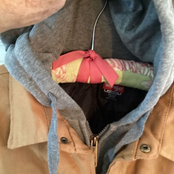 Wrangler Workwear Quilted Lined Work Shirt Jacket with Hood Sz 2XL - Picture 4 of 10